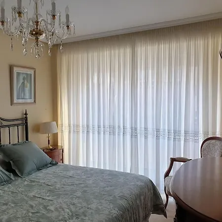 Con Garaje. Luminoso Y Confortable Apartamento Santander