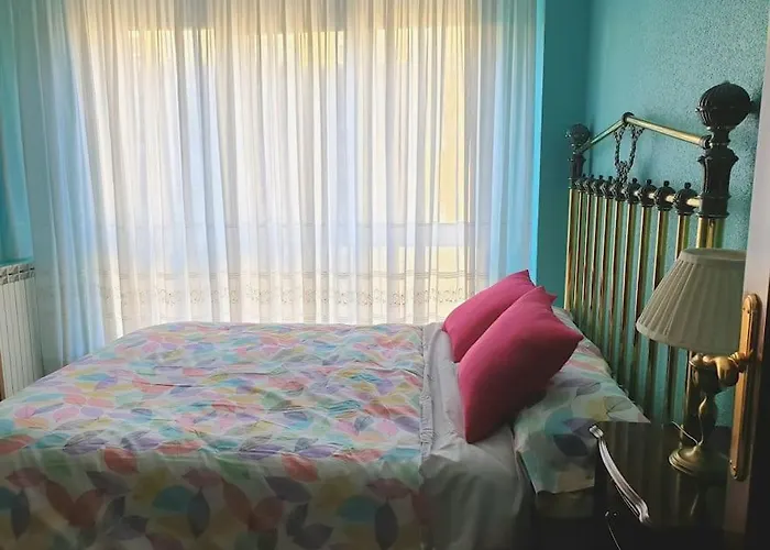 Con Garaje. Luminoso Y Confortable